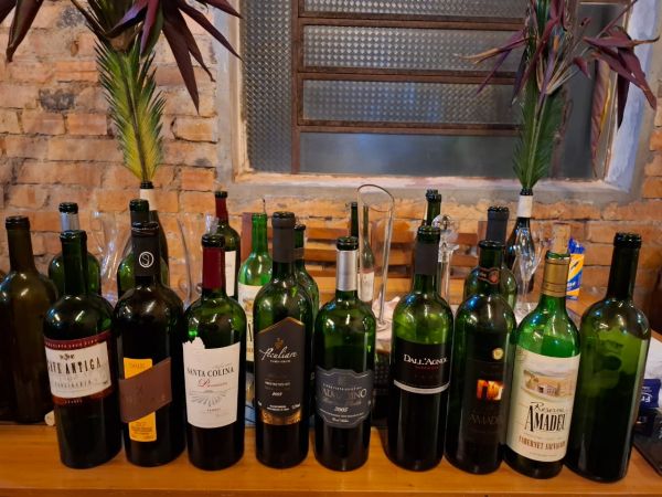 Encontro de Abril 2024 - Cave Antiga Vitivinícola - Vinhos e Espumantes - Farroupilha - RS